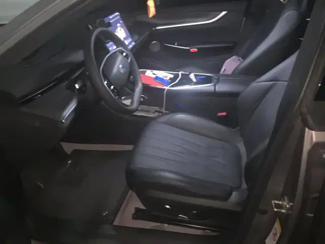 Changan Qiyuan A07 — Фото автомобиля 9