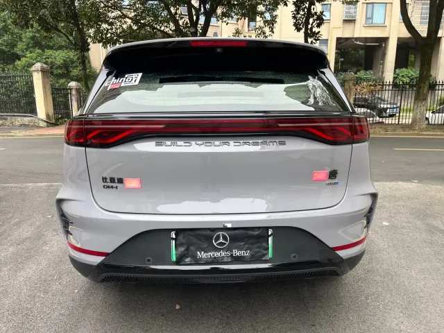 BYD Tang — Фото автомобиля 7
