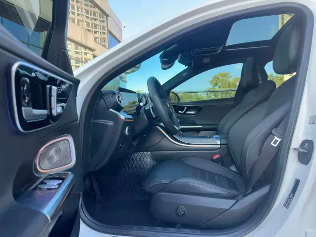 Mercedes-Benz C-Class — Фото автомобиля 8