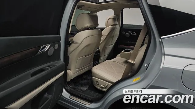 Genesis GV80 — Фото автомобиля 25