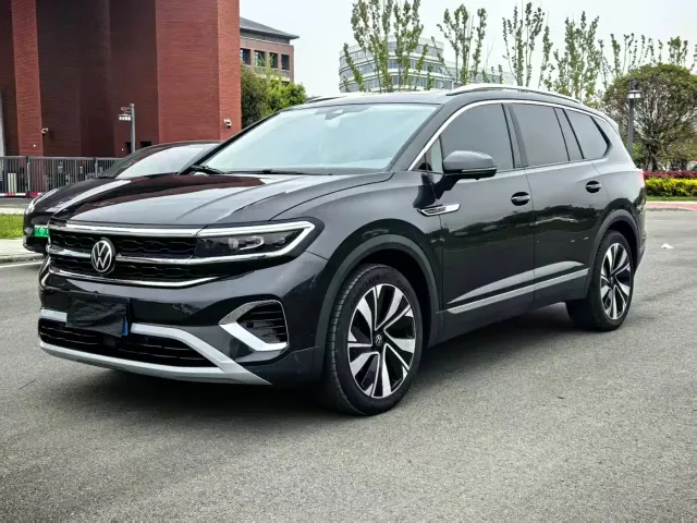 Фотография автомобиля — Volkswagen Talagon