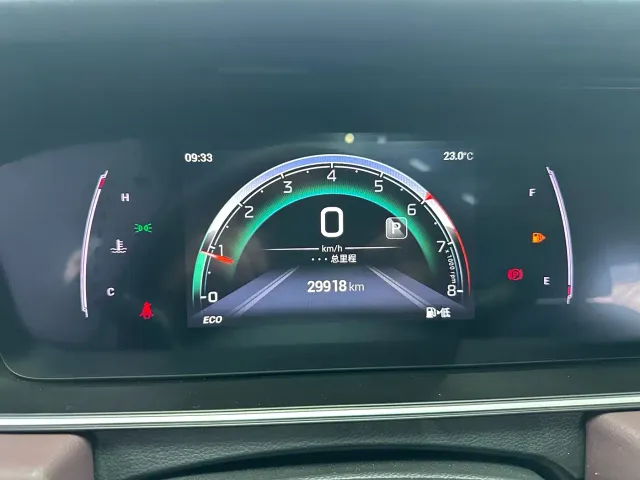 GAC Trumpchi M6 — Фото автомобиля 13