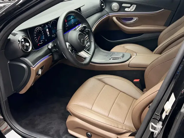 Mercedes-Benz E-Class — Фото автомобиля 13