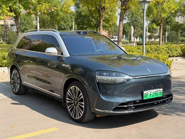 Aito M9 — Фото автомобиля 3