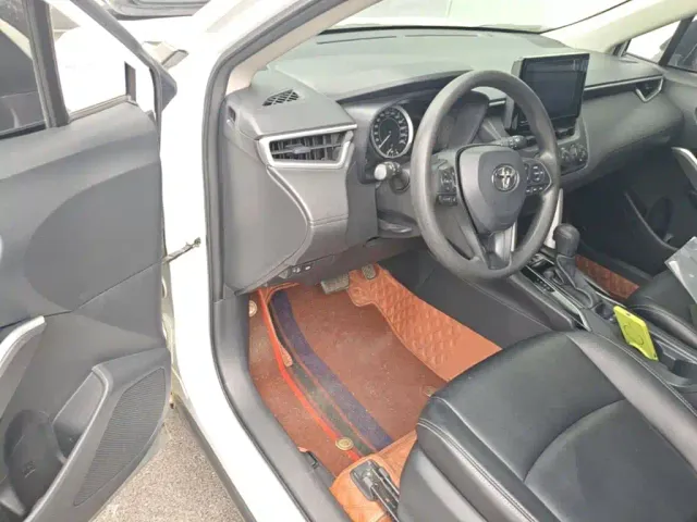Toyota Corolla Cross — Фото автомобиля 15