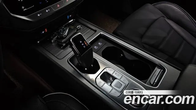 KG_Mobility_Ssangyong Rexton Rexton Arena Дизель 2.2 4WD — Фото автомобиля 9