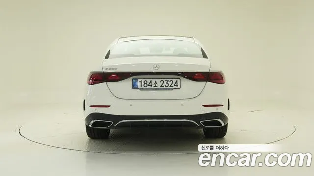 Mercedes-Benz E-Class W214 — Фото автомобиля 4
