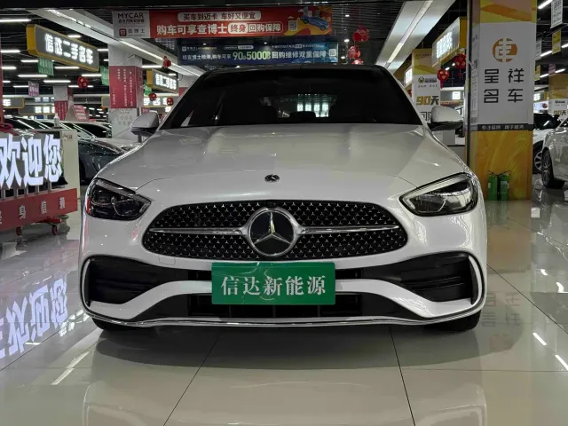 Mercedes-Benz C-Class — Фото автомобиля 2