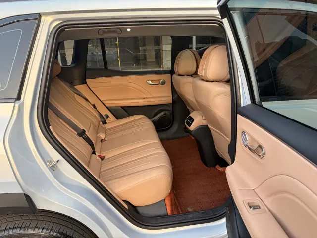 GAC Aion i60 — Фото автомобиля 12