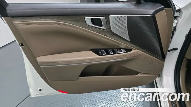 Kia K8 — Фото автомобиля 13