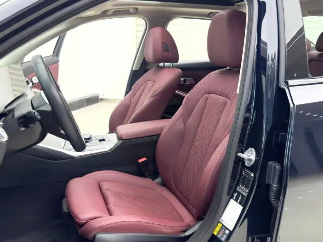 BMW i3 — Фото автомобиля 14