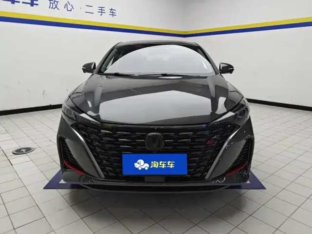 Changan Eado — Фото автомобиля 2