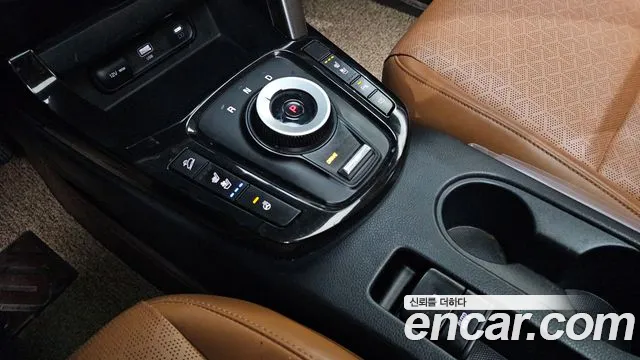 Kia Seltos — Фото автомобиля 12