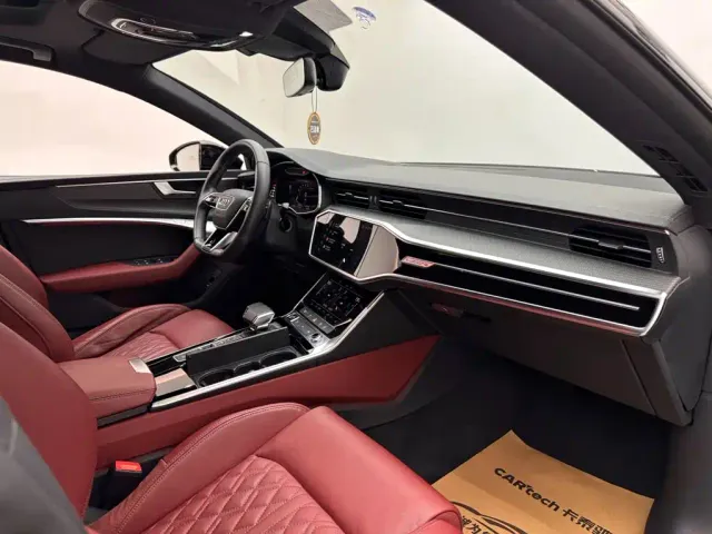 Audi A7L — Фото автомобиля 11