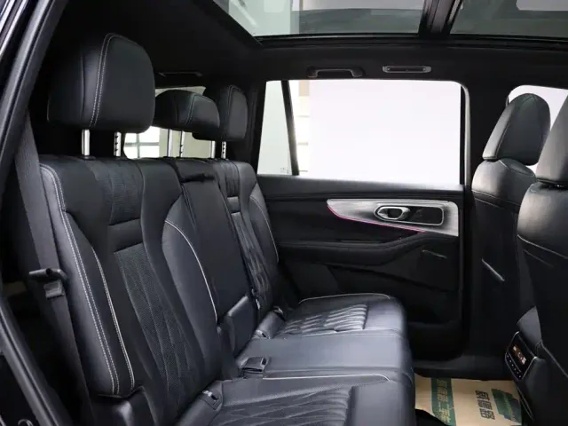 GAC Trumpchi GS8 — Фото автомобиля 15