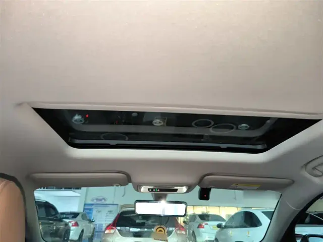 Buick Regal — Фото автомобиля 16