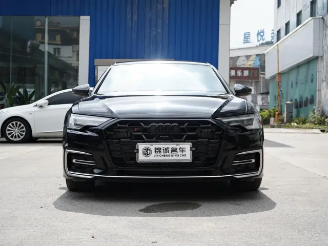Audi A6L — Фото автомобиля 2