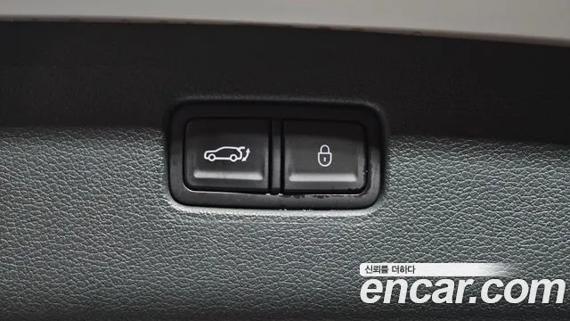 Genesis GV80 2.5T Бензин 2WD — Фото автомобиля 30