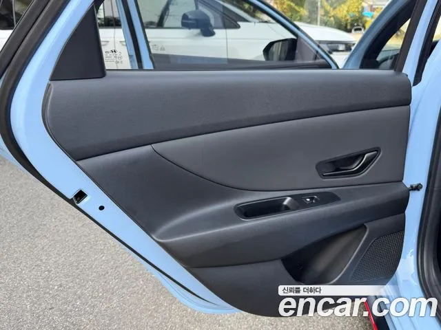 Hyundai Avante CN7 — Фото автомобиля 18