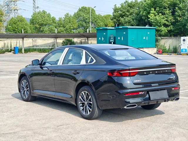 Geely Xingrui — Фото автомобиля 4