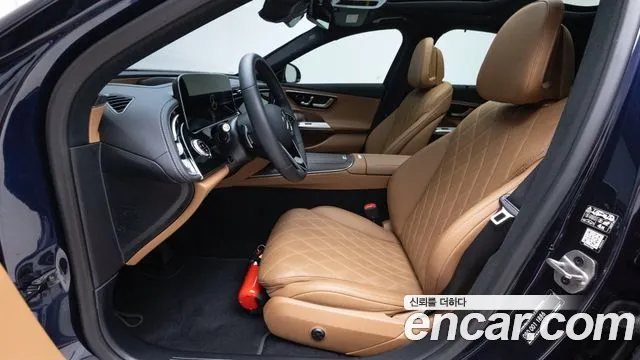 Mercedes-Benz E-Class W214 — Фото автомобиля 10