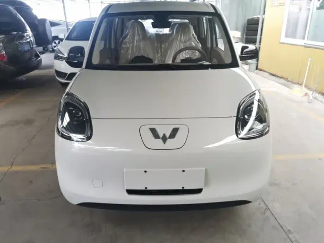 Wuling Hongguang Mini EV — Фото автомобиля 2