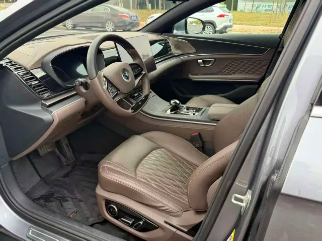 BYD Han — Фото автомобиля 4