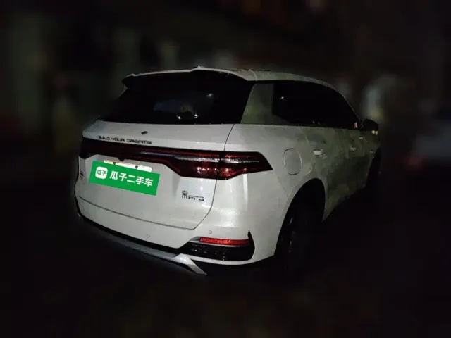 BYD Song Pro — Фото автомобиля 4