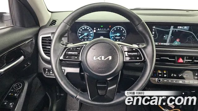 Kia Seltos — Фото автомобиля 23