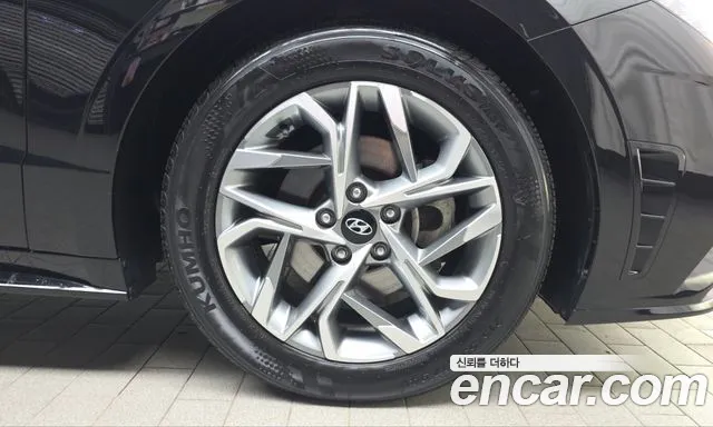 Hyundai Sonata — Фото автомобиля 6