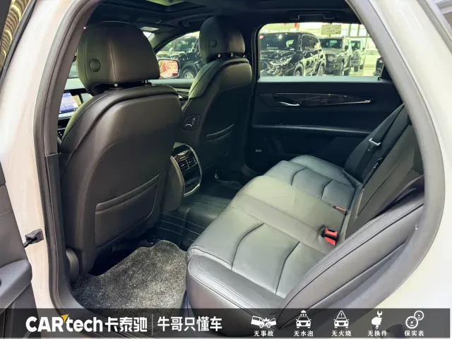 Cadillac CT6 — Фото автомобиля 19