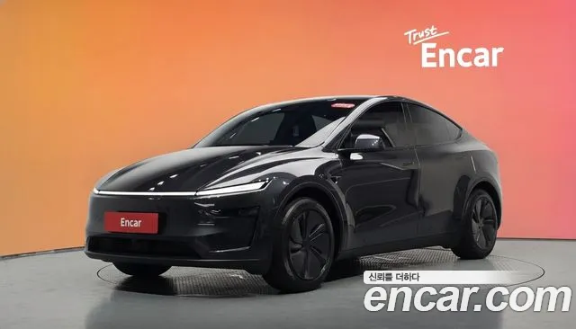 Фотография автомобиля — Tesla Model Y