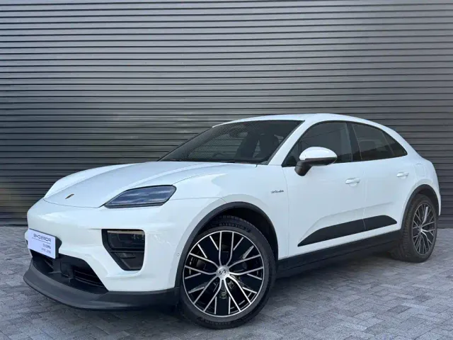 Porsche Macan EV — Фото автомобиля 2