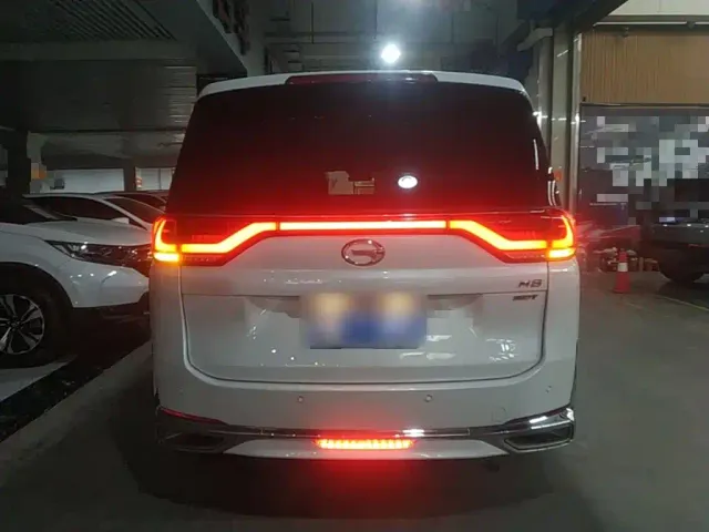 GAC Trumpchi M8 — Фото автомобиля 5