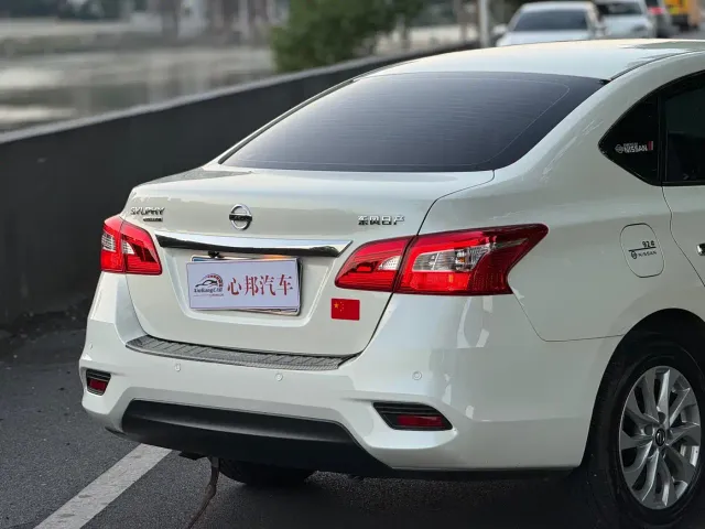 Nissan Sylphy — Фото автомобиля 24