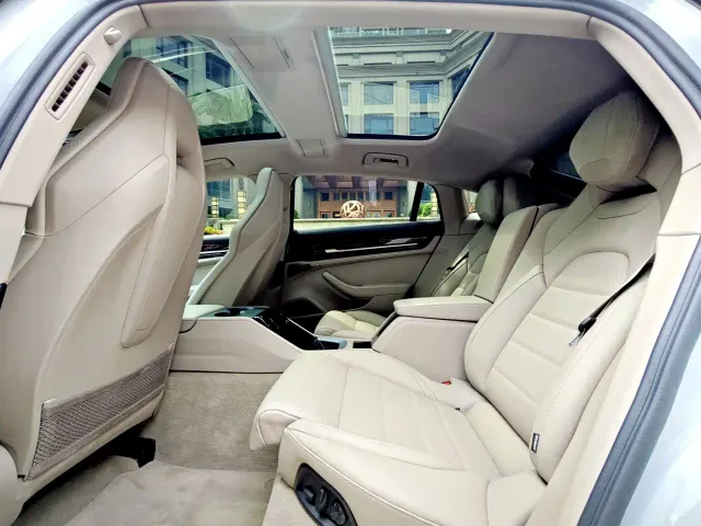 Porsche Panamera — Фото автомобиля 22