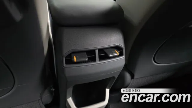 Kia EV3 — Фото автомобиля 26