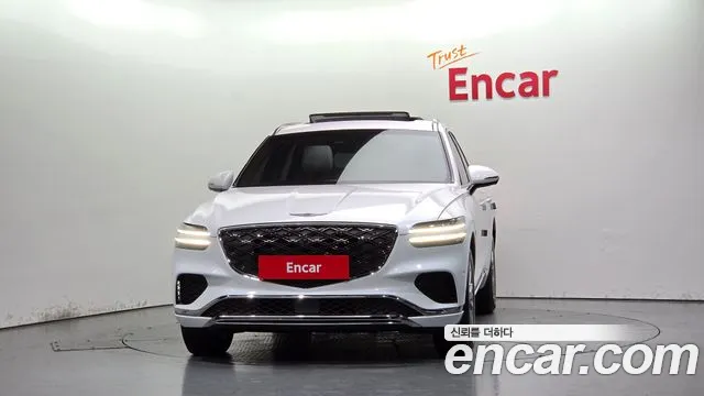 Genesis GV70 — Фото автомобиля 3