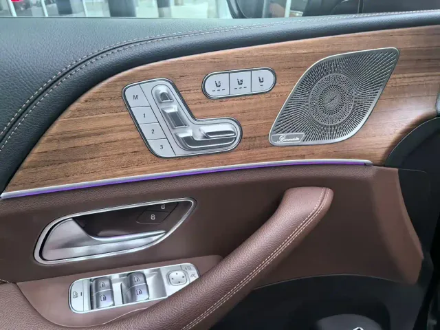 Mercedes-Benz GLS-Class — Фото автомобиля 6