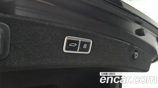 Genesis G80 Бензин 2.5 турбо AWD — Фото автомобиля 18
