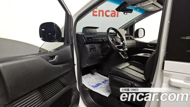 Hyundai Staria Staria Tourer 11 мест — Фото автомобиля 10