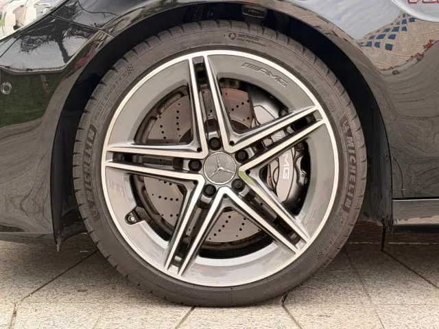 Mercedes-Benz C-Class AMG — Фото автомобиля 8