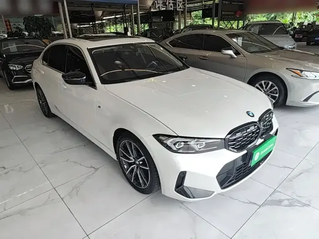 BMW 3 Series — Фото автомобиля 3