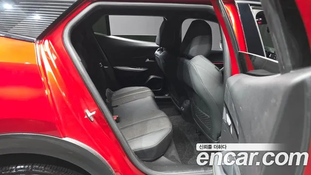 Peugeot 2008 2nd Gen — Фото автомобиля 18