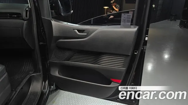 Hyundai Staria — Фото автомобиля 14