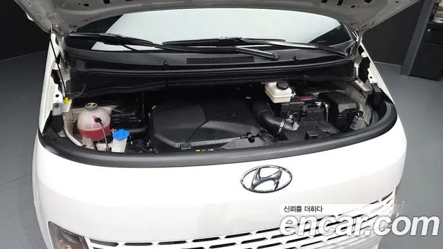 Hyundai Staria — Фото автомобиля 9