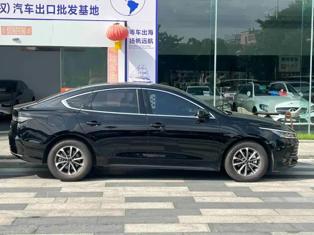 BYD Destroyer 05 — Фото автомобиля 3