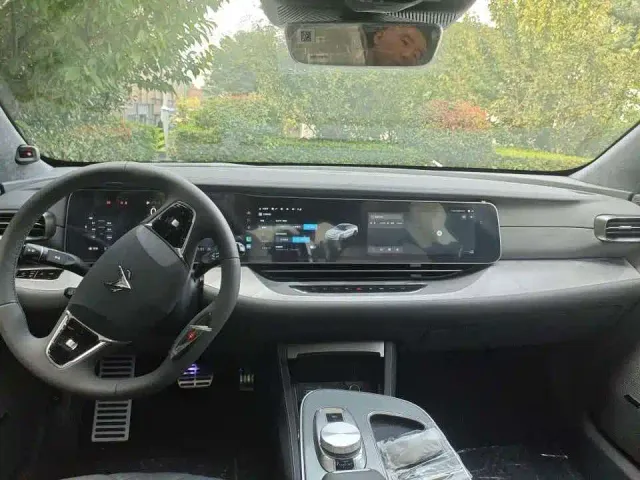 Arcfox Alpha S6 — Фото автомобиля 7