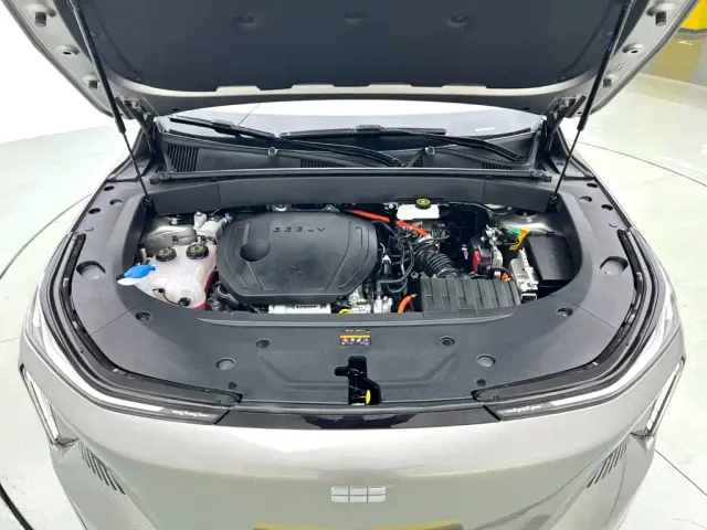 Geely Galaxy Galaxy L7 2023 1.5T 115km Starship — Фото автомобиля 17