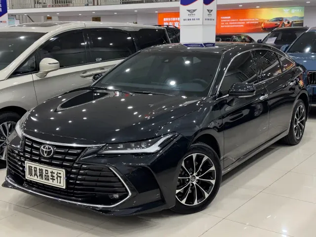 Toyota Avalon — Фото автомобиля 27